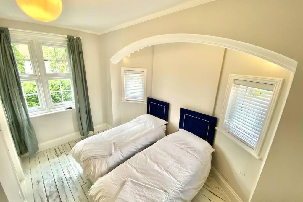 Cleveland House - Perfect For Beaches And Town. 伯恩茅斯 外观 照片