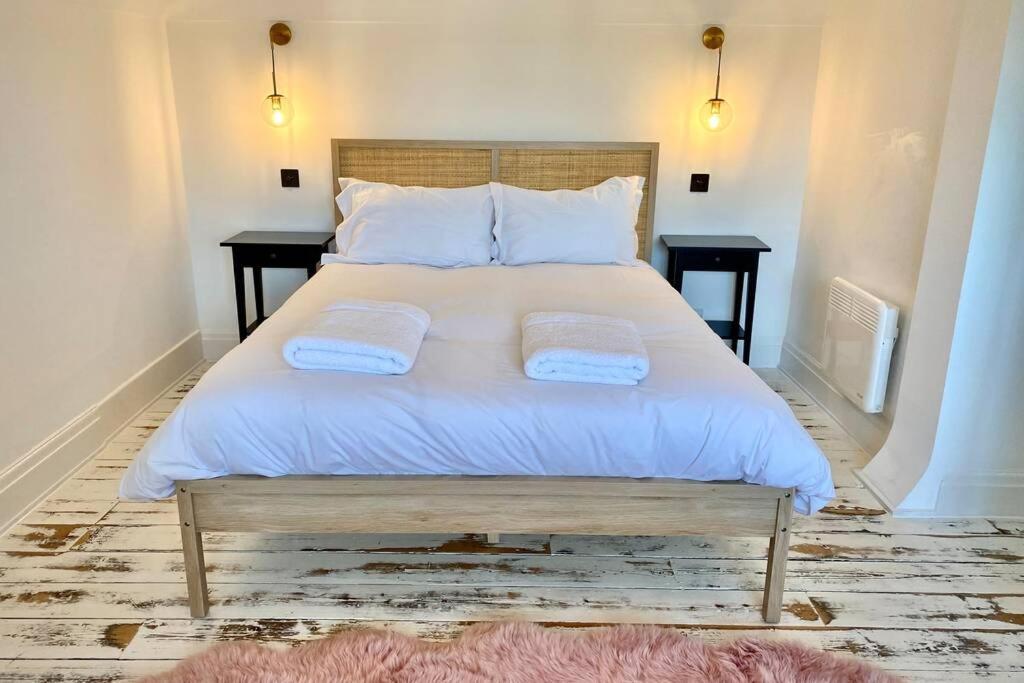 Cleveland House - Perfect For Beaches And Town. 伯恩茅斯 外观 照片